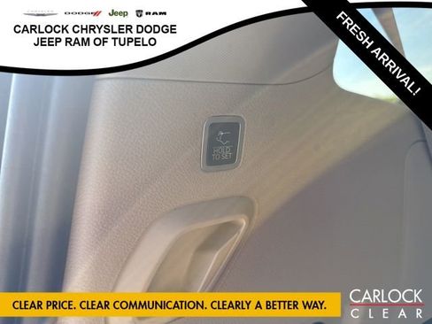 Used 2024 Jeep Wagoneer 4WD w/ Premium Group I image 39