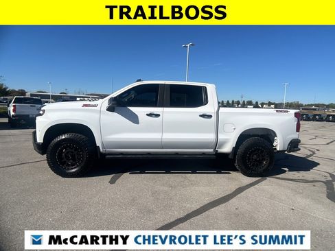 Used 2019 Chevrolet Silverado 1500 LT Trail Boss image 5