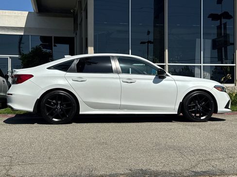 Certified 2022 Honda Civic Sport image 3