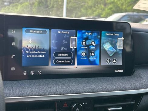 New 2026 Nissan Kicks S FWD image 31