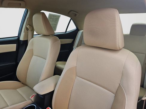 Used 2017 Toyota Corolla LE FWD image 21