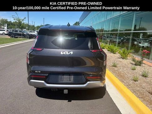 Certified 2024 Kia EV9 Land AWD/4WD image 9