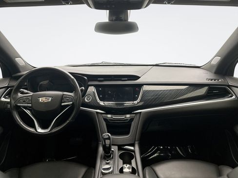 Used 2020 Cadillac XT6 Premium Luxury AWD/4WD image 14