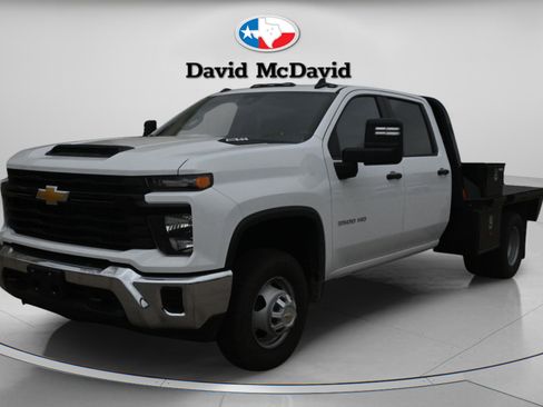 Used 2025 Chevrolet Silverado 3500 W/T w/ WT Convenience Package AWD/4WD image 1