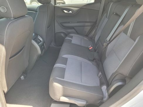 Used 2025 Chevrolet Blazer LT AWD/4WD image 10