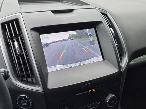 Used 2020 Ford Edge SE AWD/4WD image 14