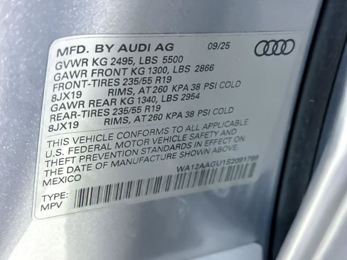 Used 2025 Audi Q5 Premium w/ Premium Plus AWD/4WD image 29