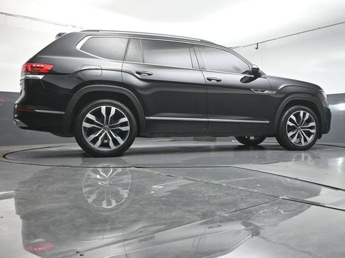 Used 2022 Volkswagen Atlas SEL Premium AWD/4WD image 40