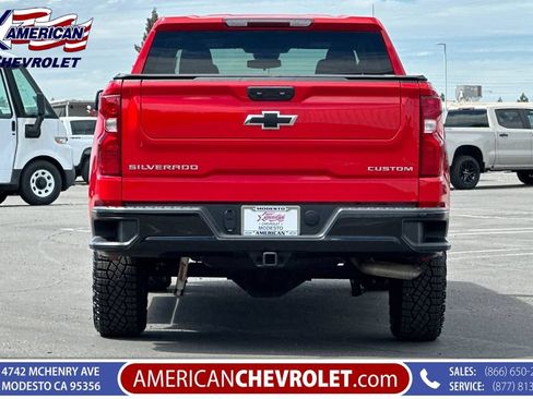 Used 2024 Chevrolet Silverado 1500 Custom Trail Boss AWD/4WD image 5