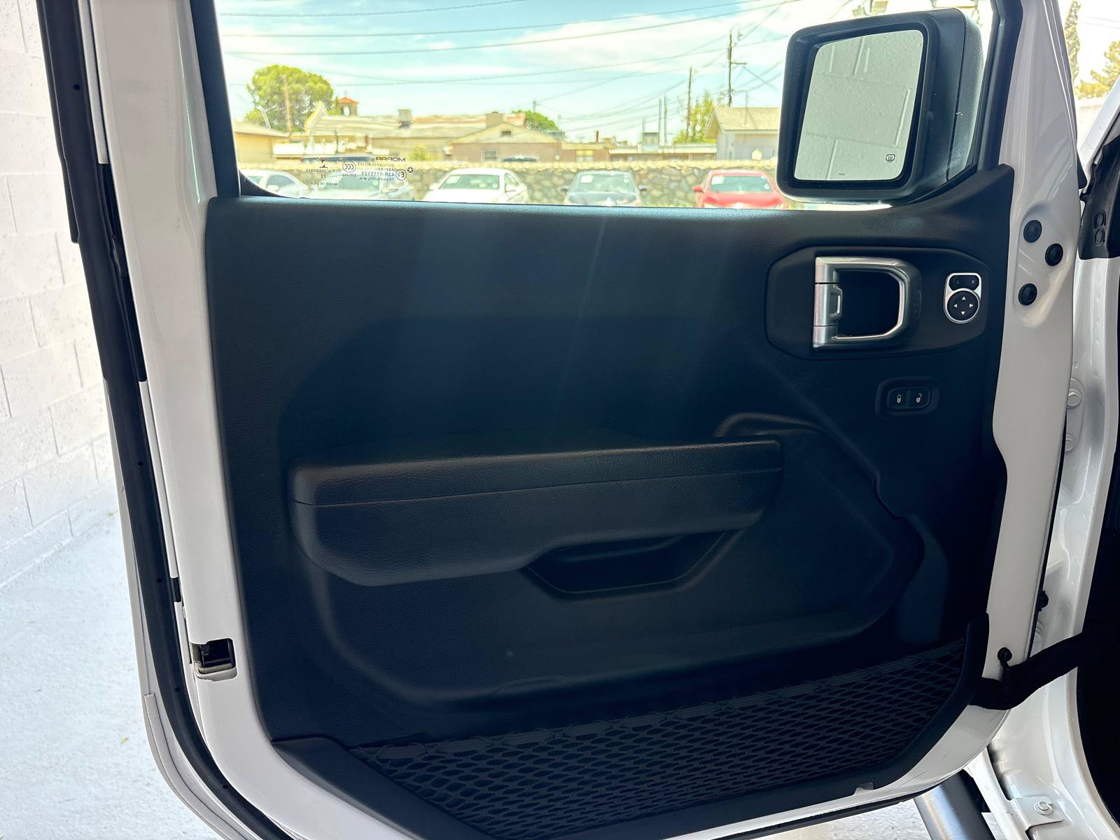 Used 2022 Jeep Wrangler Unlimited Sport AWD/4WD image 13