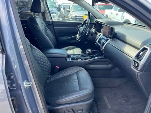 Used 2023 Kia Sorento SX Prestige AWD/4WD image 6