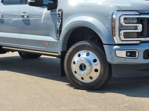 New 2026 Ford F450 Platinum w/ Platinum Plus Package AWD/4WD image 2