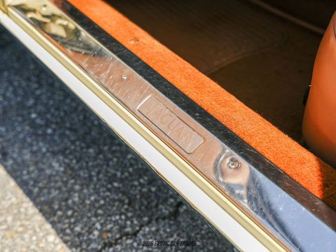 Used 1987 Jaguar XJ6 image 22