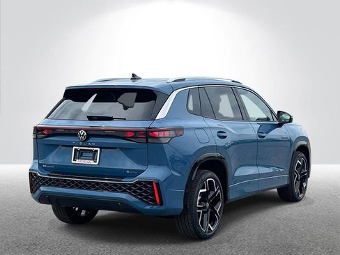 New 2026 Volkswagen Tiguan SEL R-Line AWD/4WD image 4