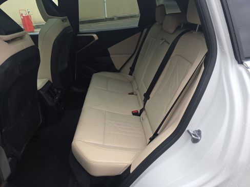 Used 2025 BMW X3 xDrive30i AWD/4WD image 8