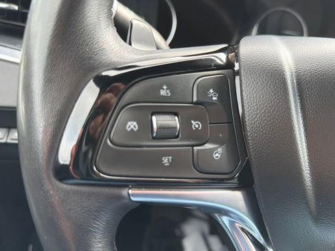 Used 2024 Buick Enclave Premium image 20