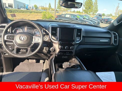 Used 2022 RAM 1500 Big Horn AWD/4WD image 12