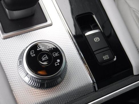 Used 2022 Mitsubishi Outlander SEL image 20