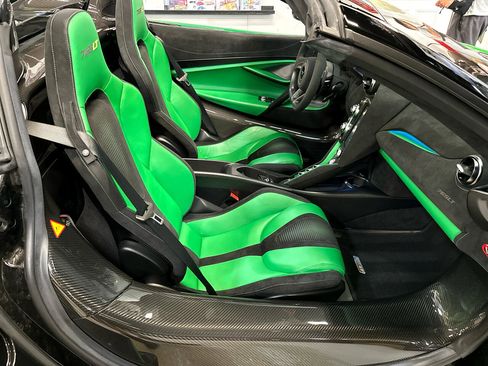 Used 2022 McLaren 765LT image 50