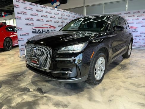Used 2023 Lincoln Corsair FWD image 2