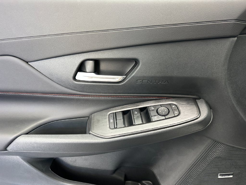Used 2026 Nissan Sentra SR w/ SR Premium Package FWD image 10