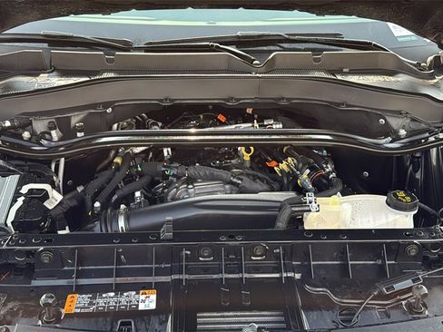Used 2025 Ford Explorer ST-Line image 36