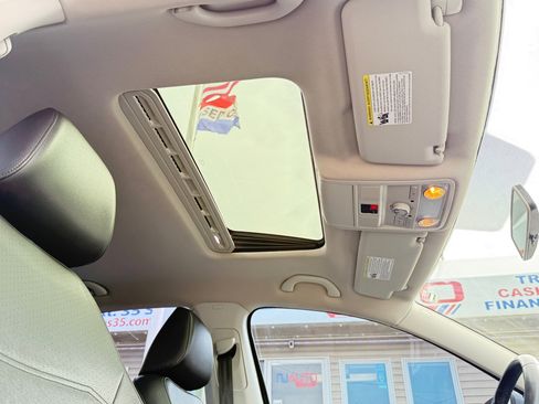 Used 2018 Volkswagen Passat 2.0T SE image 44