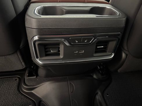 New 2026 GMC Sierra 1500 Denali Ultimate AWD/4WD image 11