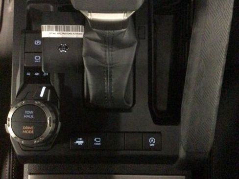 Certified 2025 Toyota Tacoma TRD Sport image 10