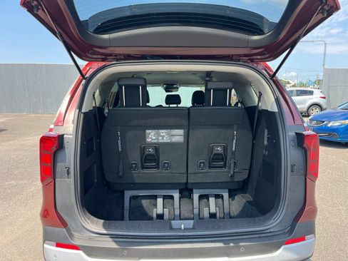Used 2026 Kia Carnival FWD image 33