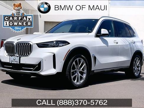 Used 2024 BMW X5 xDrive40i w/ Parking Assistance Package AWD/4WD image 1