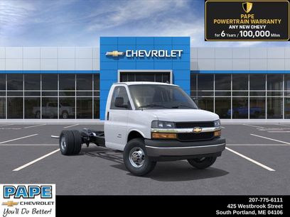 New 2025 Chevrolet Express 4500 w/ Power Convenience Package