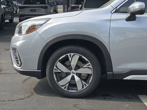 Used 2019 Subaru Forester Touring w/ Popular Package #3 AWD/4WD image 8