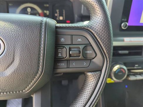 Used 2026 Toyota Tacoma SR5 AWD/4WD image 17