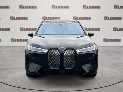 Certified 2025 BMW iX xDrive50 image 8