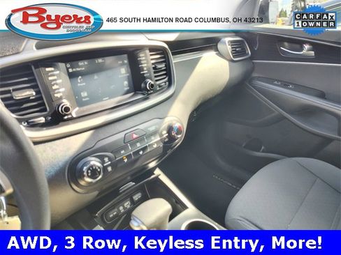 Used 2020 Kia Sorento LX image 29