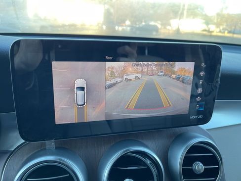 Certified 2021 Mercedes-Benz GLC 300 4MATIC image 13