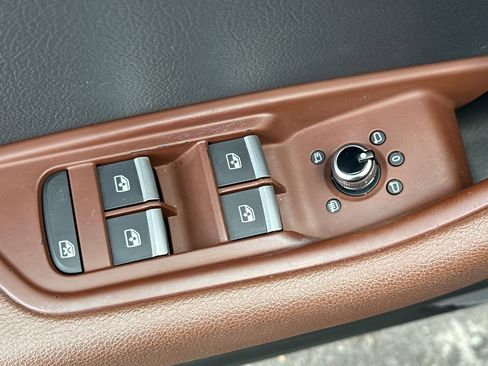 Used 2017 Audi A4 2.0T Premium Plus w/ Premium Plus Package image 12