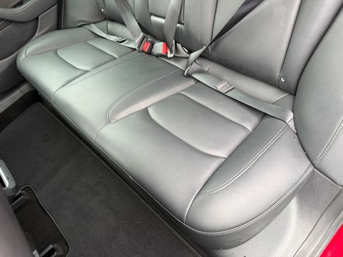 Used 2018 Tesla Model 3 Mid Range image 39