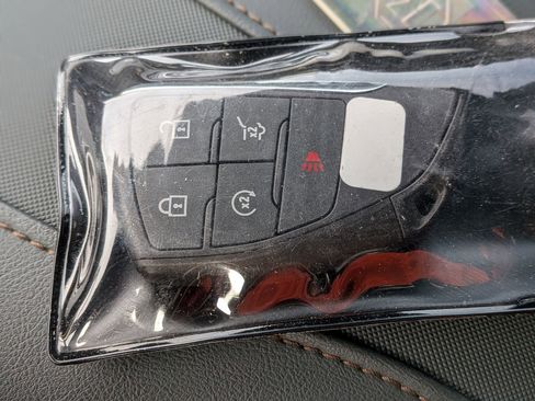 Certified 2024 GMC Acadia AT4 w/ Luxury Package image 38