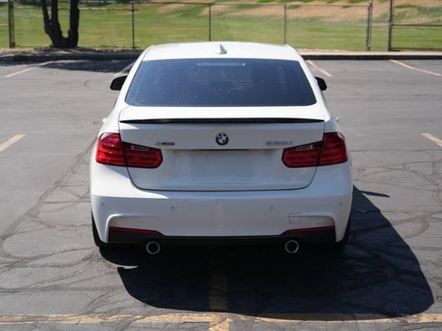 Used 2014 BMW 335i xDrive Sedan AWD/4WD image 4