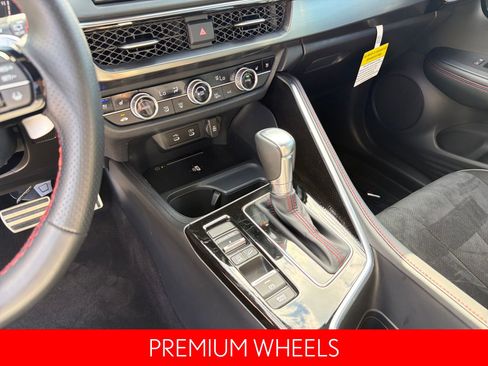 Used 2025 Acura ADX A-Spec image 19