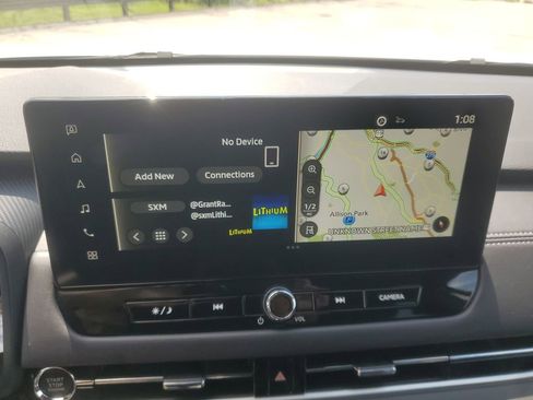 New 2026 Mitsubishi Outlander LE AWD/4WD image 38