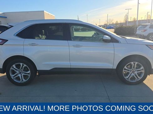 Used 2015 Ford Edge Titanium w/ Technology Package image 5