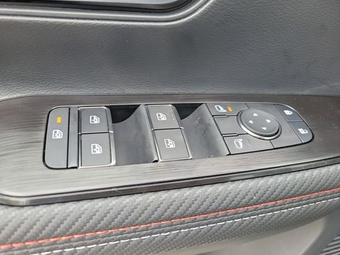 New 2026 Nissan Kicks SR FWD image 25