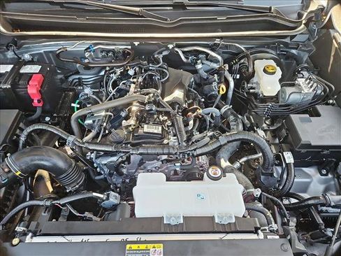 Certified 2026 Toyota Tacoma SR5 w/ SR5 Upgrade Package AWD/4WD image 28