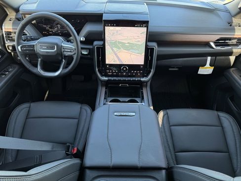 New 2026 GMC Yukon XL Denali w/ Sun & Power Step Package image 9