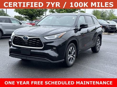 Used 2022 Toyota Highlander XLE AWD/4WD image 5