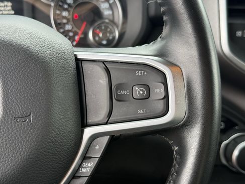 Used 2024 RAM 2500 Big Horn AWD/4WD image 17