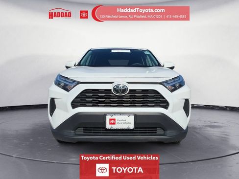 Certified 2024 Toyota RAV4 LE AWD/4WD image 9